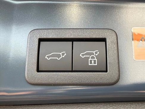 Used 2026 Toyota RAV4 AWD Plug-in Hybrid image 19