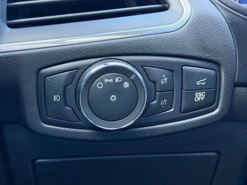 Certified 2022 Ford Edge ST image 42