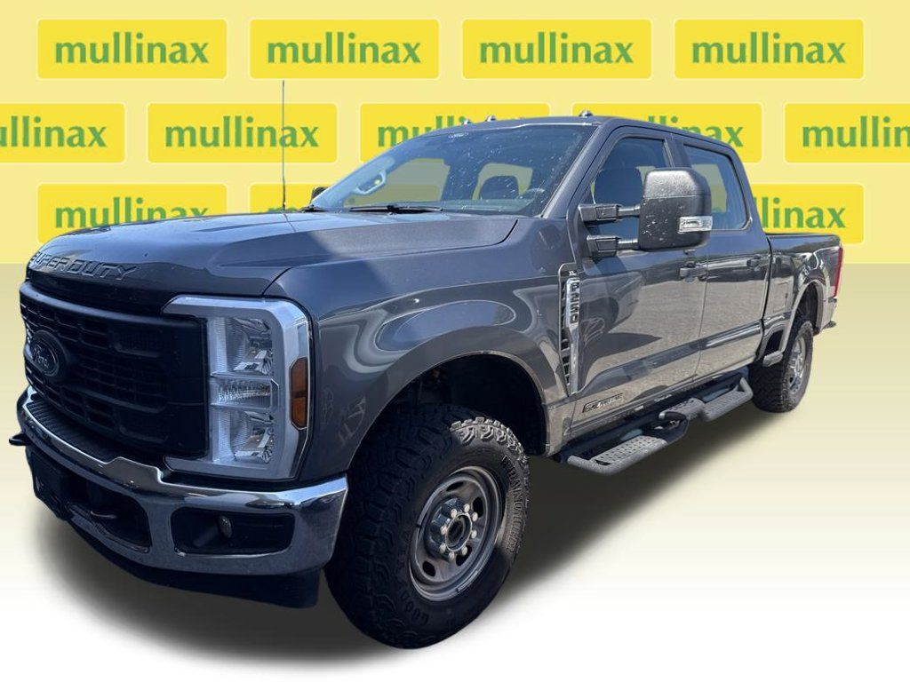 Used 2026 Ford F250 XL w/ XL Off-Road Package AWD/4WD image 9