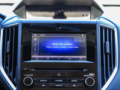Used 2019 Subaru Crosstrek 2.0i Premium AWD/4WD image 17