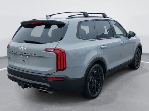 Used 2022 Kia Telluride SX w/ SX Prestige Package image 5