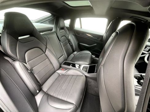 Certified 2025 Porsche Panamera 4 AWD/4WD image 20