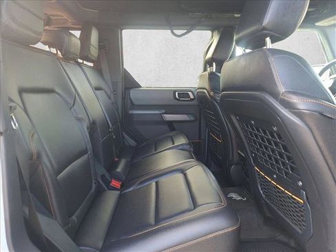 Used 2021 Ford Bronco Badlands image 18