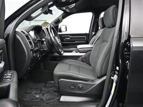 Used 2021 RAM 1500 Big Horn RWD image 12