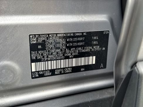 Certified 2024 Toyota RAV4 XLE AWD/4WD image 22