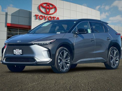 Certified 2023 Toyota bZ4X AWD image 7