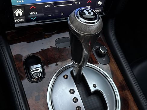 Used 2006 Bentley Flying Spur Flying Spur image 25