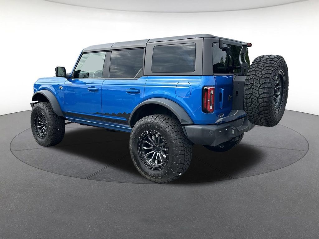 Used 2021 Ford Bronco Wildtrak AWD/4WD image 3