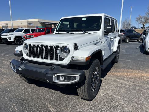 New 2026 Jeep Wrangler Sahara AWD/4WD image 1