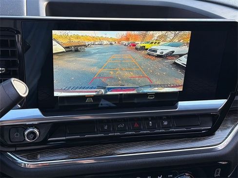 Used 2024 GMC Sierra 2500 SLE w/ SLE Convenience Package image 26