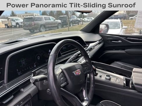 Used 2021 Cadillac Escalade ESV Sport w/ LPO, Illumination Package image 8