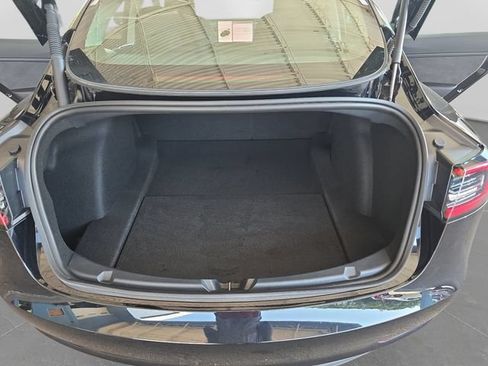 Used 2023 Tesla Model 3 Standard Range RWD image 28