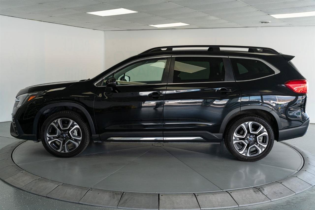 Used 2023 Subaru Ascent Limited AWD/4WD image 4