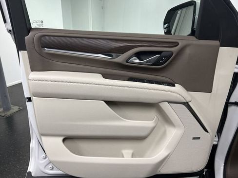Certified 2023 GMC Yukon XL Denali w/ Denali Reserve Package AWD/4WD image 23