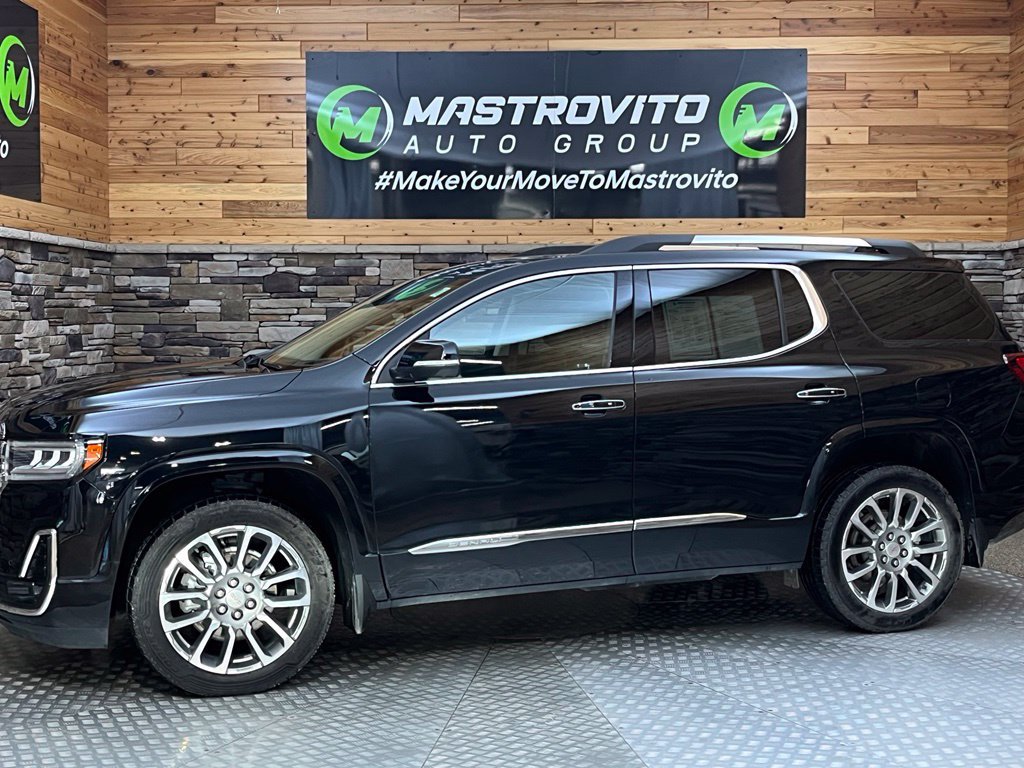 Used 2022 GMC Acadia Denali w/ Denali Technology Package AWD/4WD image 9