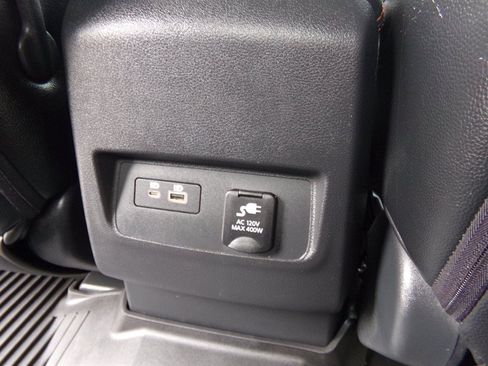 Used 2022 Nissan Frontier PRO-4X AWD/4WD image 28