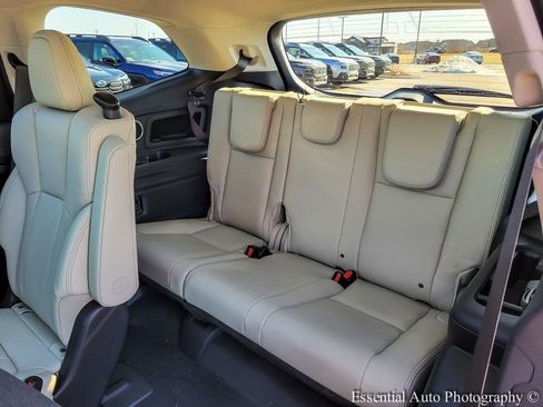 New 2026 Subaru Ascent Limited image 13