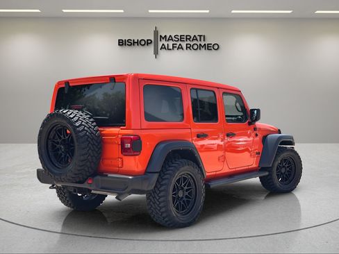 Used 2023 Jeep Wrangler Unlimited Sport w/ Sun And Sound Package AWD/4WD image 5