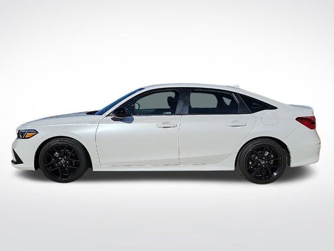 Used 2023 Honda Civic Sport image 2