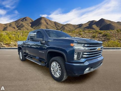 Used 2020 Chevrolet Silverado 3500 High Country w/ Technology Package AWD/4WD image 5