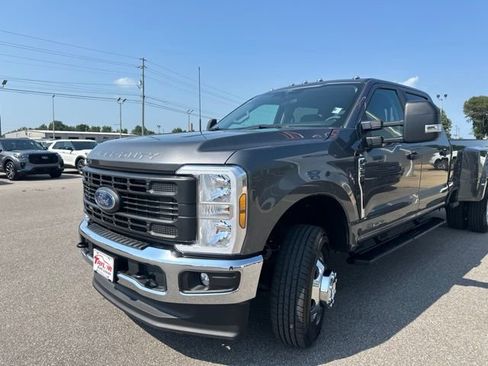Used 2026 Ford F350 XL AWD/4WD image 32