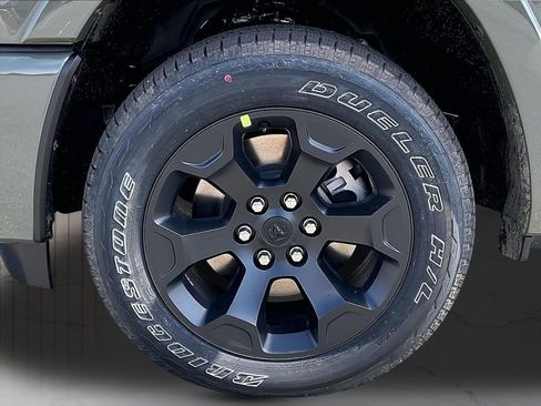 New 2026 RAM 1500 Big Horn AWD/4WD image 32