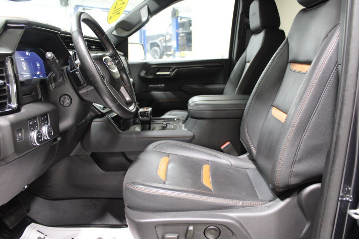 Used 2023 GMC Sierra 1500 AT4 w/ AT4 Preferred Package AWD/4WD image 20