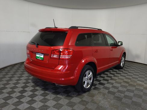 Used 2018 Dodge Journey SE w/ Popular Equipment Group FWD image 9