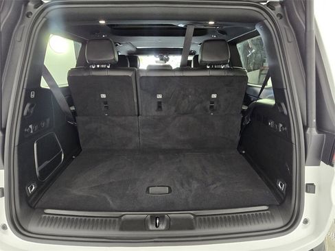 New 2025 Jeep Wagoneer Series II w/ Convenience Group I image 15