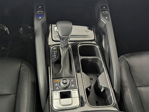 Used 2022 Kia Telluride EX w/ EX Premium Package image 21