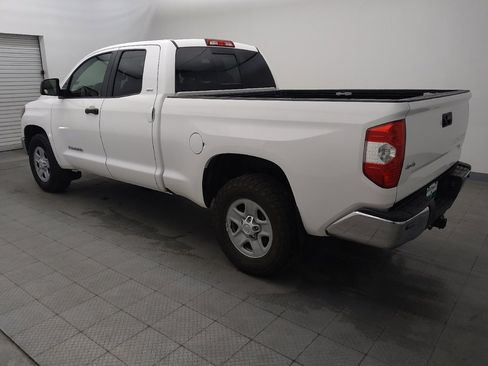 Used 2018 Toyota Tundra SR5 w/ SR5 Upgrade Package image 3