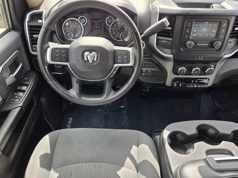 Used 2019 RAM 2500 Big Horn AWD/4WD image 17