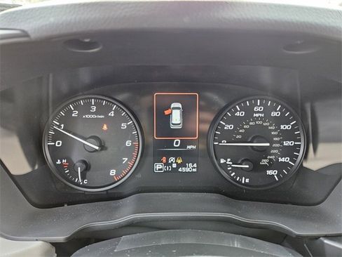 Certified 2025 Subaru Forester w/ Convenience Package #2 image 29