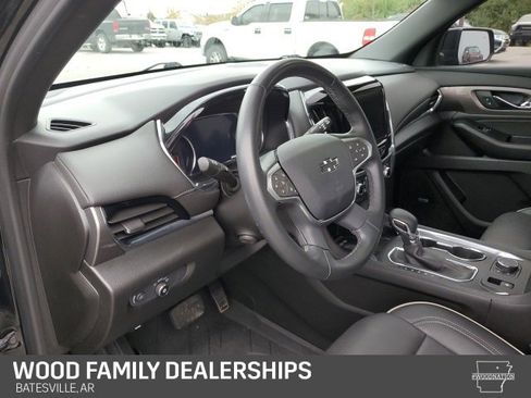 Certified 2023 Chevrolet Traverse Premier w/ Redline Edition image 13