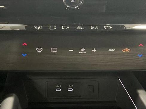 Used 2025 Nissan Murano SL AWD/4WD image 18