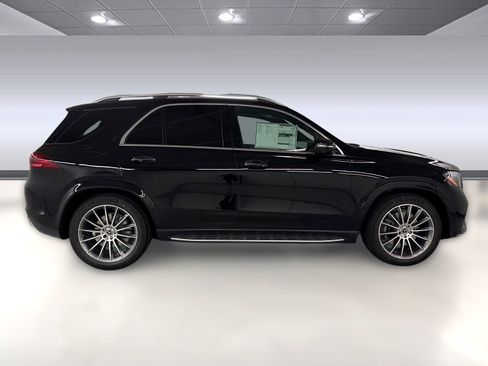 New 2026 Mercedes-Benz GLE 580 4MATIC image 8
