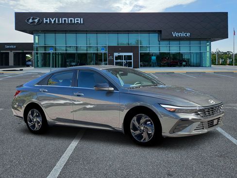 New 2026 Hyundai Elantra SEL Sport Premium w/ Cargo Package FWD image 29
