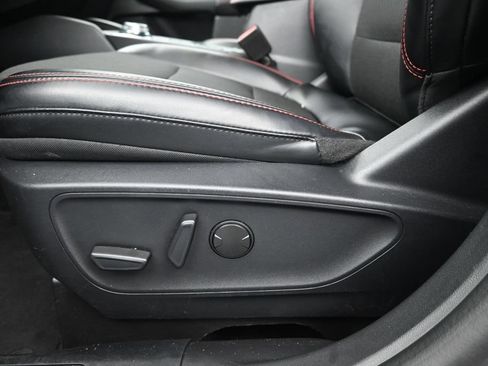 Used 2025 Ford Escape ST-Line AWD/4WD image 12