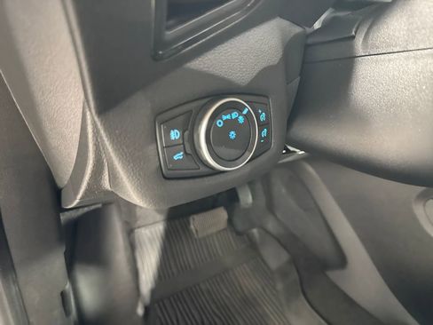Used 2018 Ford Escape Titanium w/ Ford Safe & Smart Package AWD/4WD image 18