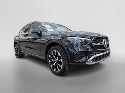 Certified 2025 Mercedes-Benz GLC 350e 4MATIC image 7