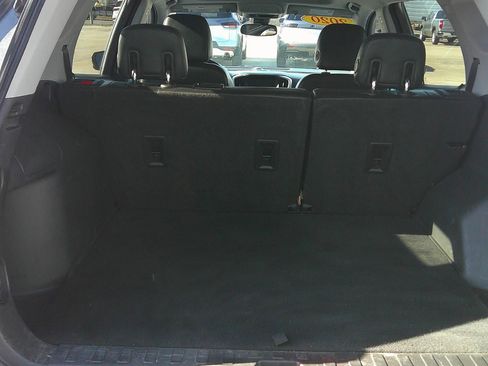 Used 2020 GMC Terrain SLT w/ Preferred Package image 9