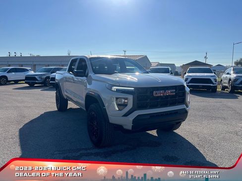 New 2026 GMC Canyon Elevation w/ Technology Package image 3