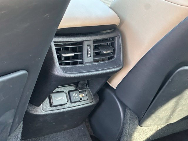 Used 2021 Lexus ES 350 Ultra Luxury w/ Accessory Package FWD image 29