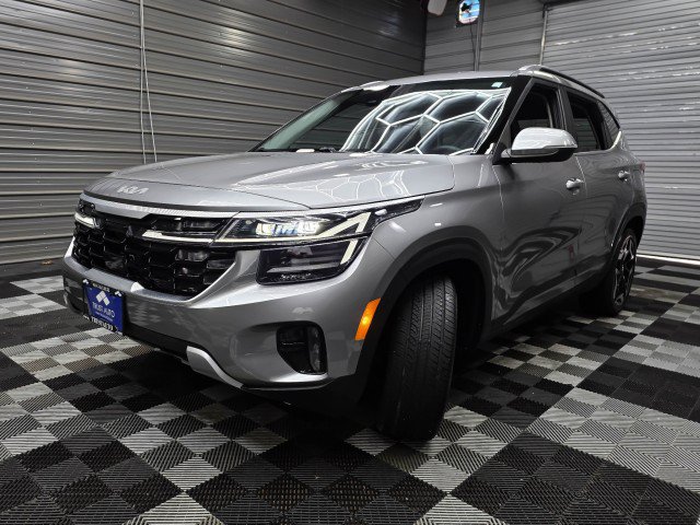 Used 2025 Kia Seltos SX AWD/4WD image 42
