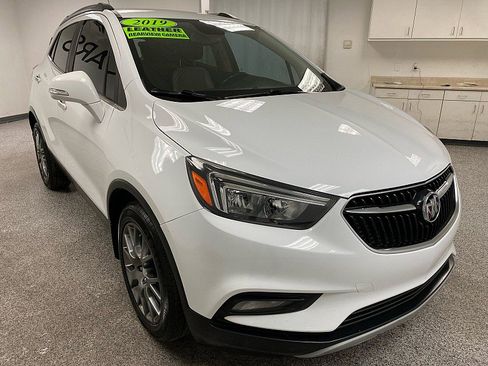 Used 2019 Buick Encore Sport Touring w/ Safety Package image 3