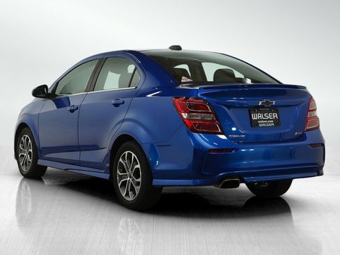 Used 2019 Chevrolet Sonic LT w/ Convenience Package image 3