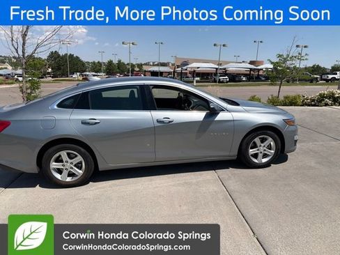 Used 2024 Chevrolet Malibu LT FWD image 8