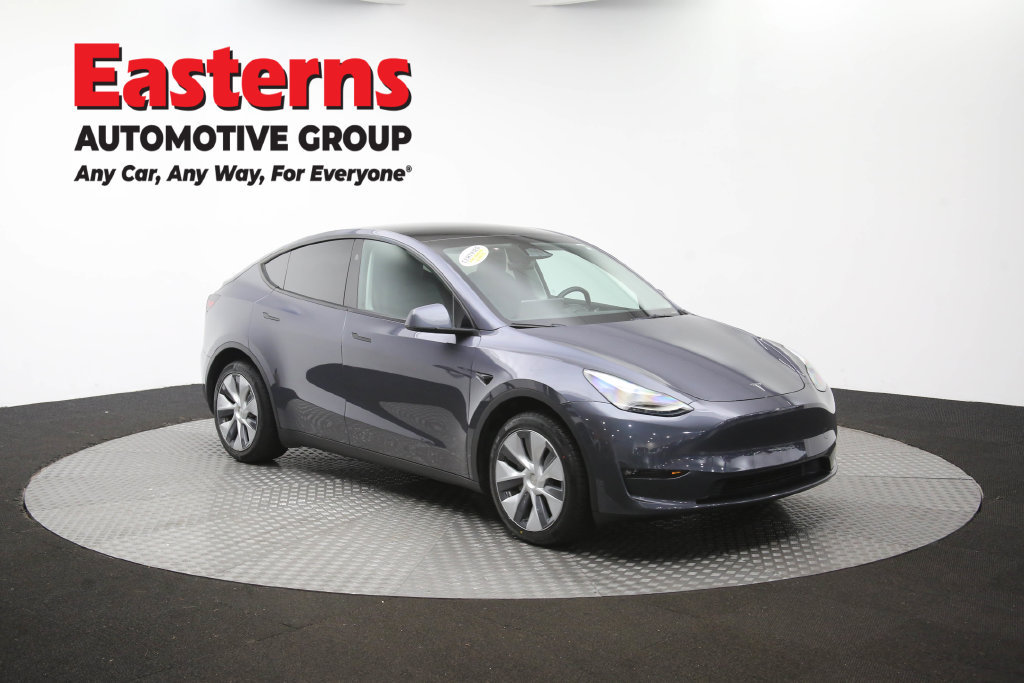 Used 2023 Tesla Model Y Long Range AWD/4WD image 45