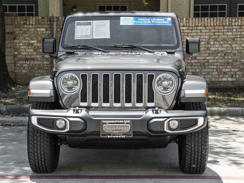 Used 2023 Jeep Wrangler Unlimited Sahara w/ LED Lighting Group AWD/4WD image 11