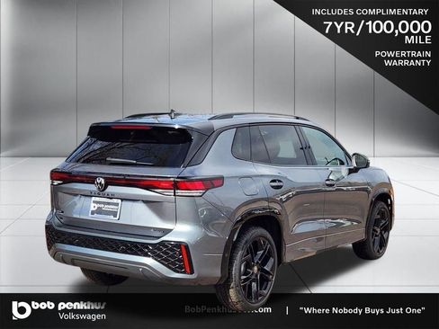 New 2026 Volkswagen Tiguan SE R-Line image 24